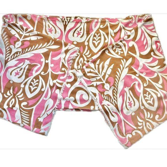 Linen Boho Retro Print Crop Top | Pink & Tan Off-Shoulder Wide Sleeve Blouse - Picture 5 of 9